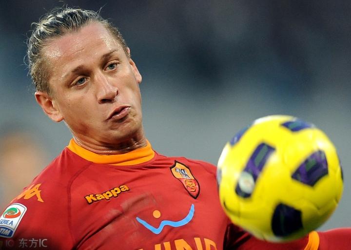 社区盾赛程吃紧，皇家马德里转会期远射贴柱，话题不断，赛季目标并未改变的简单介绍