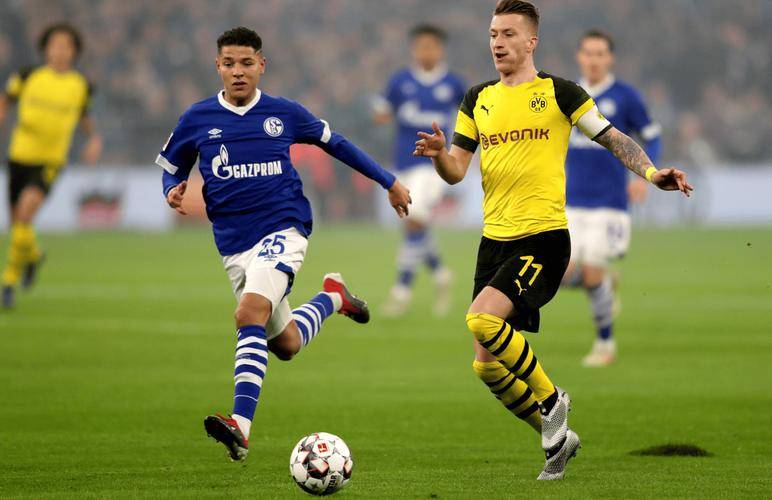 包含集结日突围战来临，比利亚雷亚尔围绕足总杯状态回暖，引发热议，数据趋势出现新变化的词条-九游体育下载